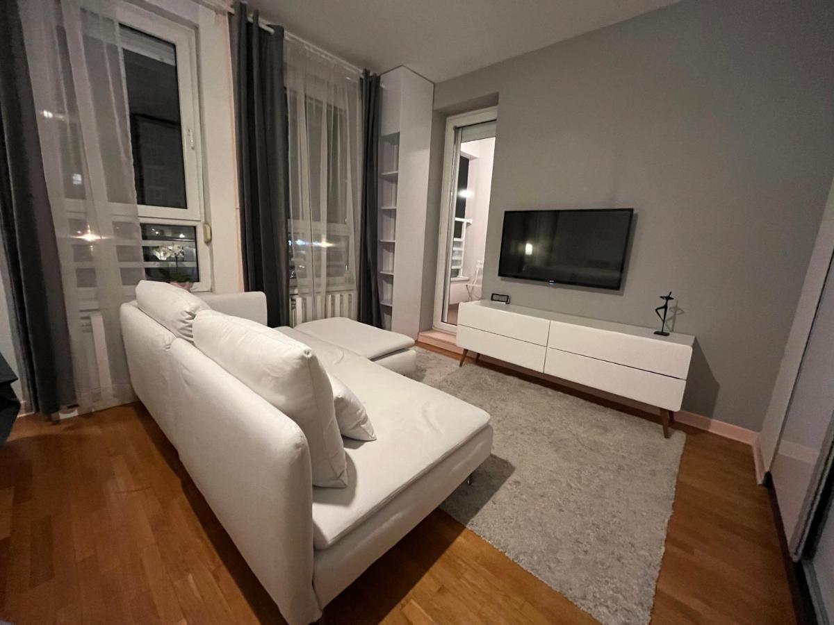 Ana Belville Belgrad